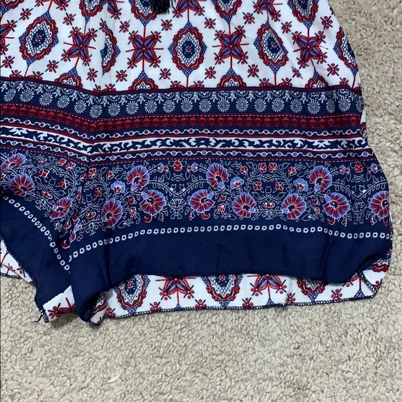 Romper - Picture 2 of 5